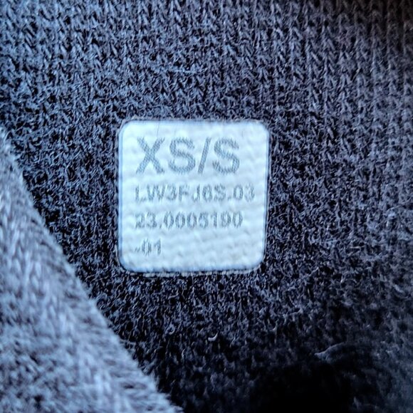 LULULEMON Dark Charcoal Gray Half-Zip Scuba Cropped Pullover Shirt Women's XS/S - Picture 6 of 6